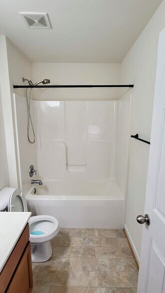 Building Photo - 6512 Kings Grove Ct