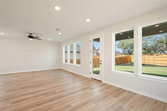 Building Photo - 356 Milkwood Ter