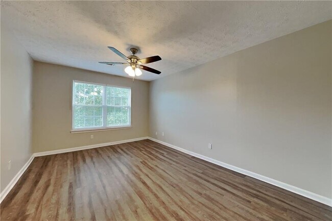 Building Photo - 603 Stonecrest Dr