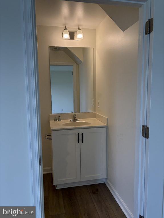 Building Photo - 40 Orch Grn Dr