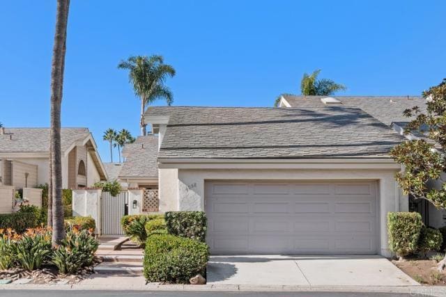 Building Photo - 4058 Avenida Brisa