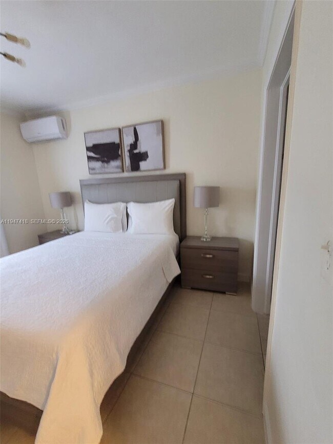 Building Photo - 70 NW 31st St