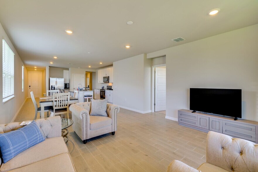 Building Photo - 44488 Diamond Trl