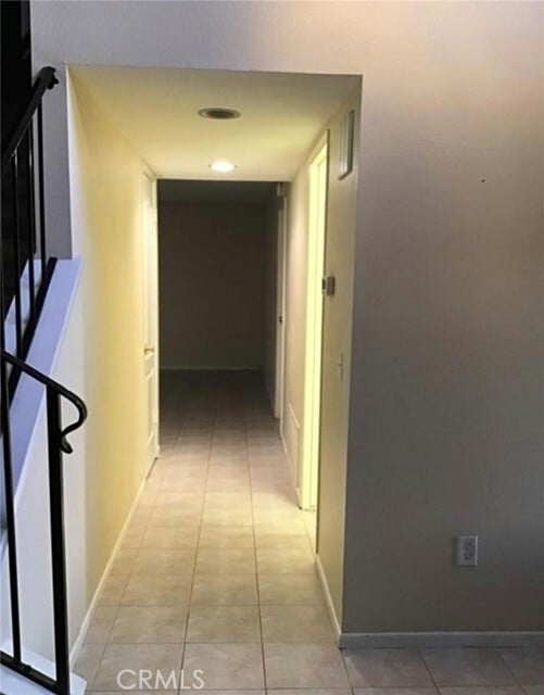 Building Photo - 13693 San Juan Ct