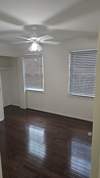Building Photo - 5719 Rocky Run Dr
