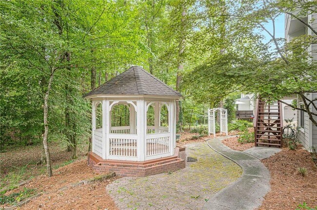 Building Photo - 461 Braidwood Walk NW