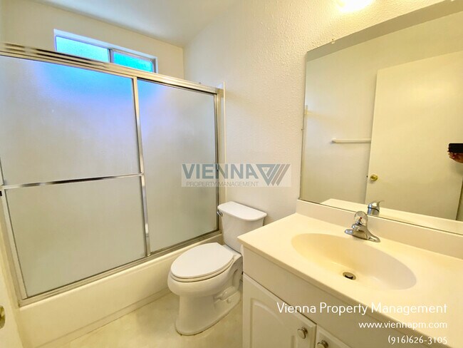 Building Photo - 3309 Huntsman Dr