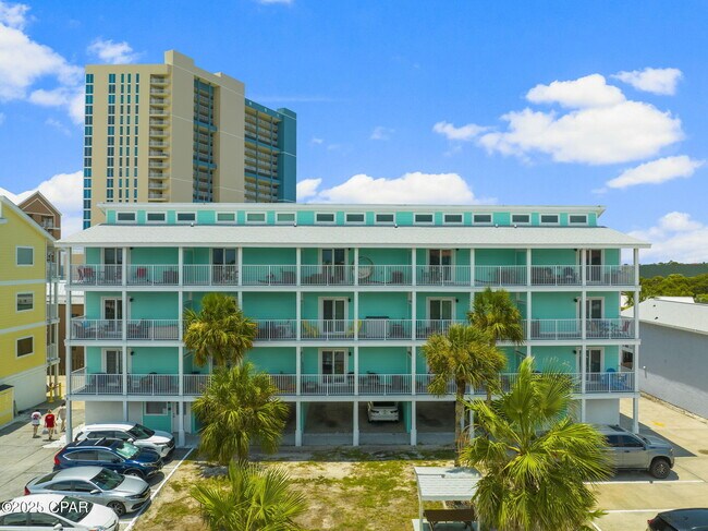 Building Photo - 17214 Front Beach Rd