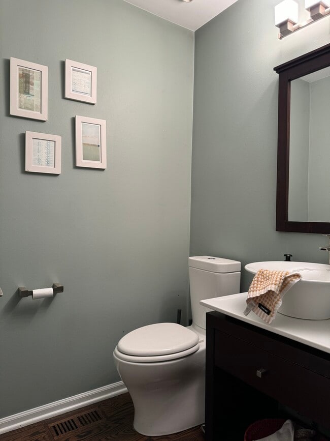 Building Photo - 459 Rock Hall Cir