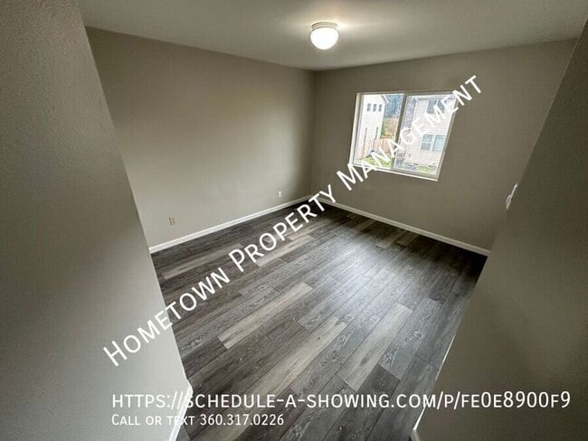 Building Photo - 16317 Birkland St SE