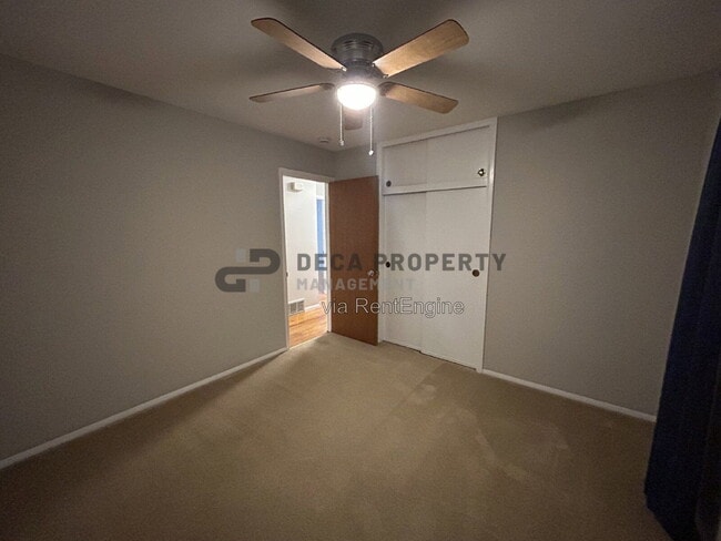 Building Photo - 6405 Kingsway Dr
