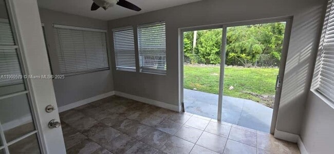 Building Photo - 3713 Island Rd