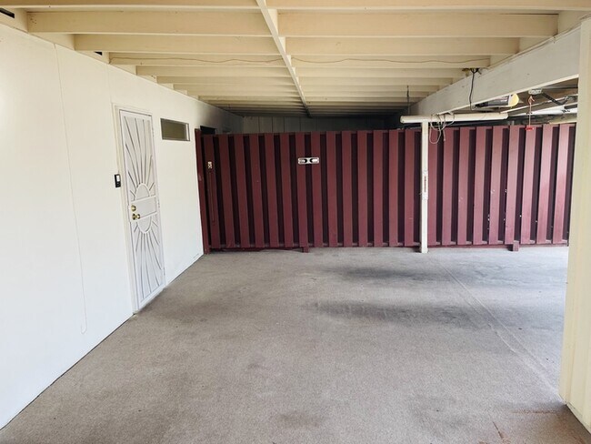 Building Photo - 27127 Sun City Blvd