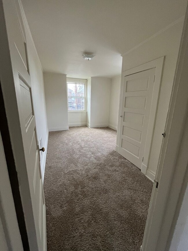 Building Photo - beec1307