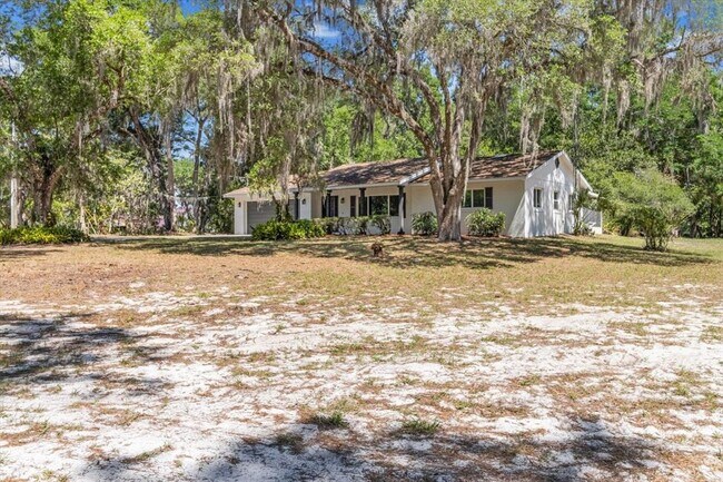 Building Photo - 1255 S Estate Point