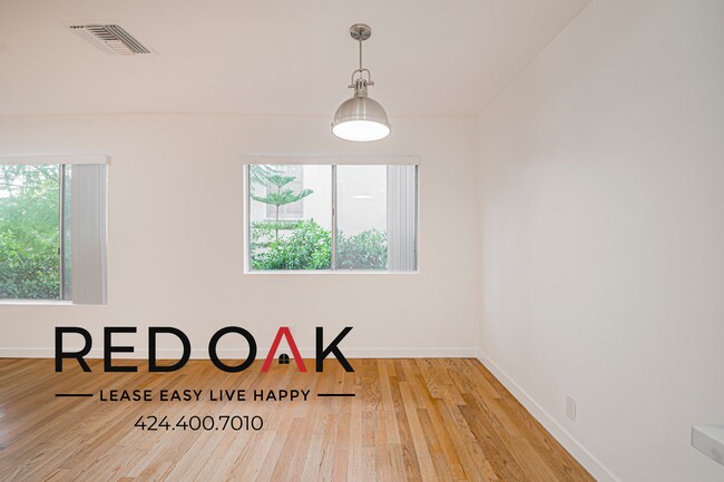 Building Photo - 463 S Maple Dr