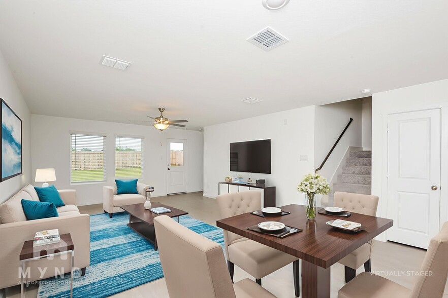 Building Photo - 2740 Mistwood Dr