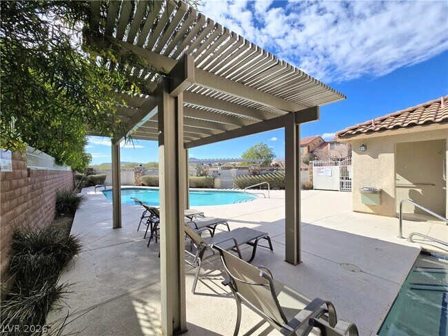 Building Photo - 9313 Night Mesa St