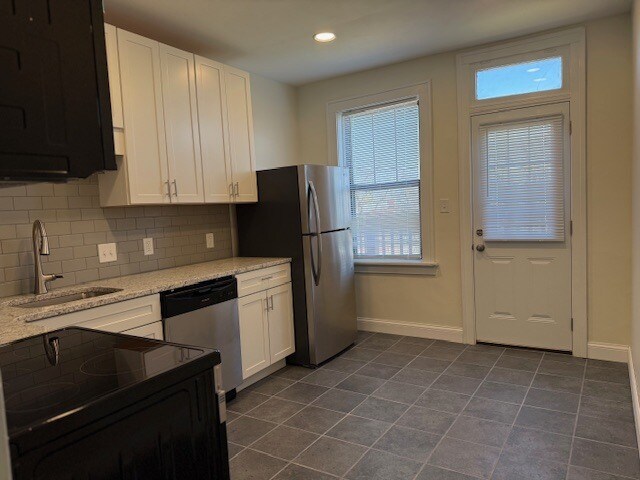 Building Photo - 2315 Park Ave