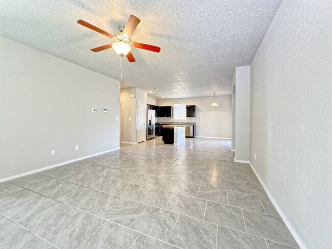 Building Photo - Only 4 years new!