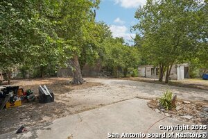 Building Photo - 531 W Gramercy Pl