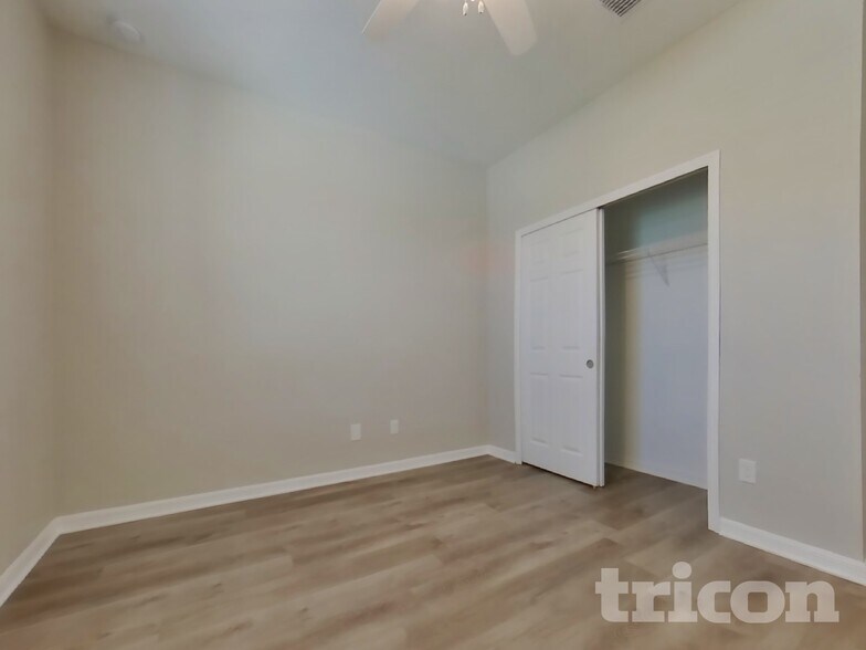 Building Photo - 37124 Scenic Ridge Dr