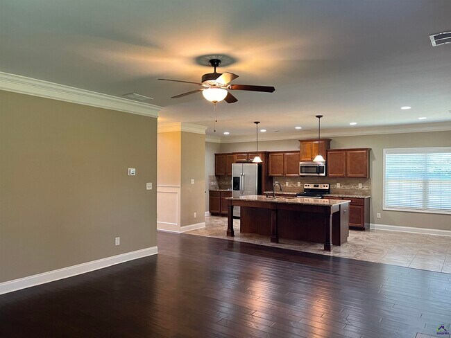 Building Photo - 104 Jared Court