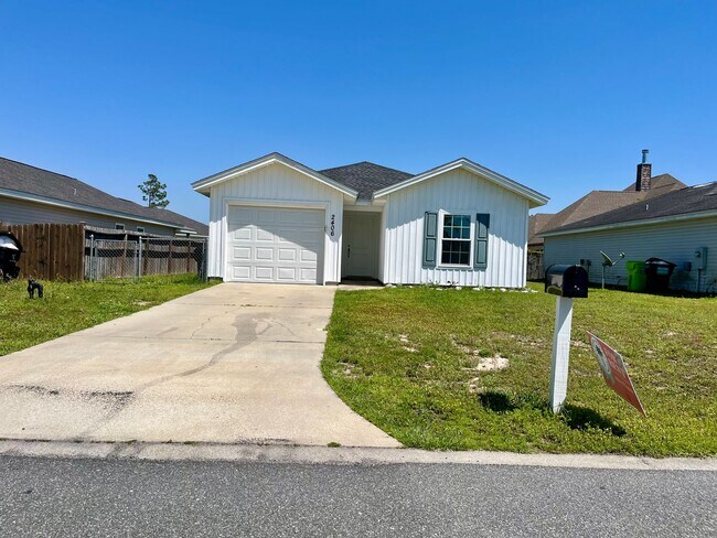 Primary Photo - 3b/2Bth Home