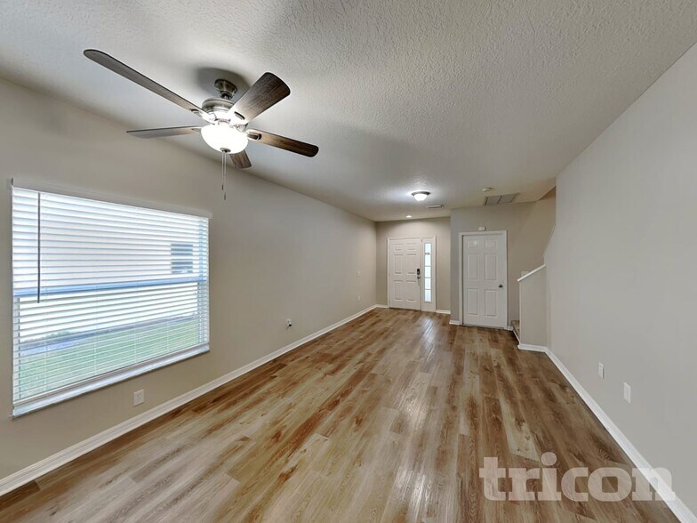 Building Photo - 3919 Day Bridge Pl