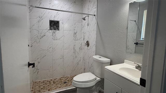 Building Photo - 4114 Ladale Dr