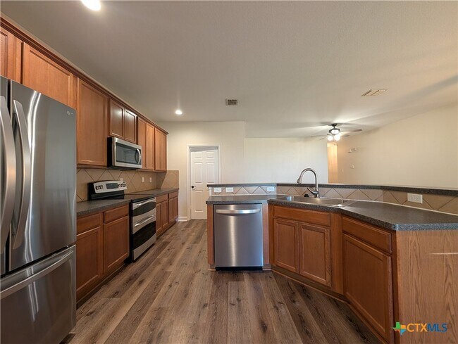 Building Photo - 349 Placid Meadow