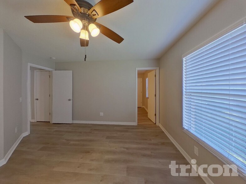 Building Photo - 5141 Prairie View Way