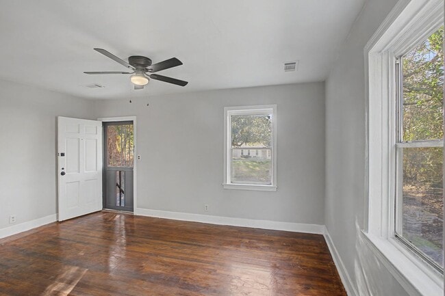 Building Photo - Move-In Ready Home with Hardwood Floors & Detached Workshop