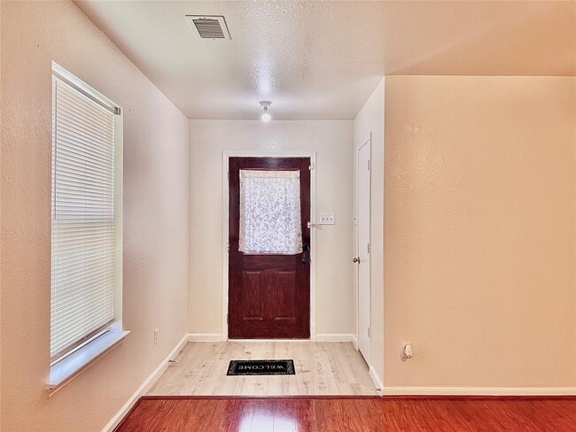 Building Photo - 9603 Milas Way