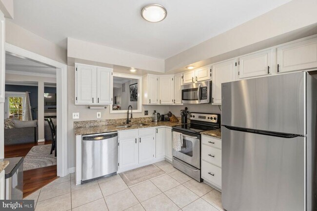 Building Photo - 12695 Wimbley Ln
