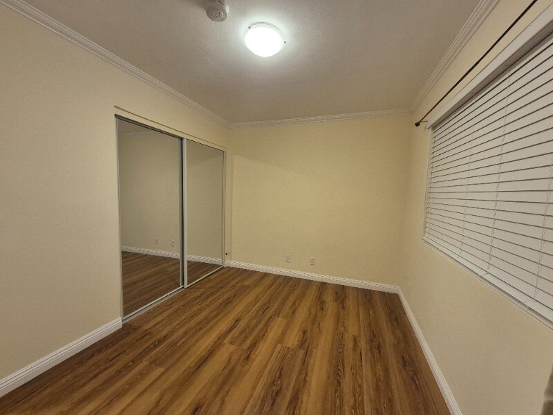 Building Photo - 8939 Mango Ave