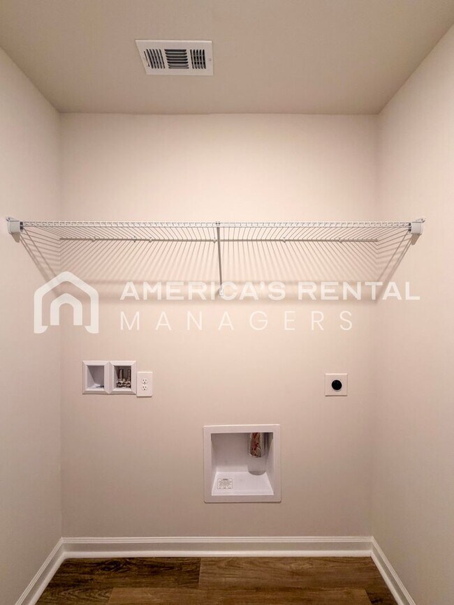 Building Photo - New Construction Home for Rent!