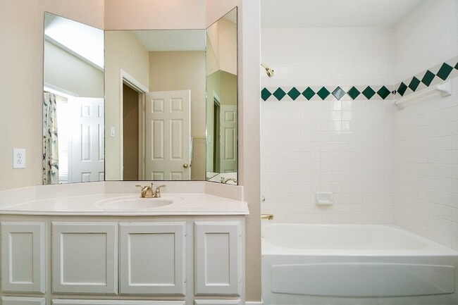 Building Photo - 1502 Emerald Springs Ct