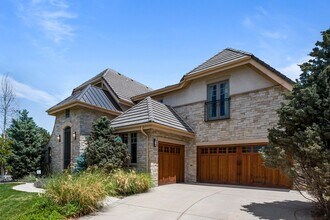 Building Photo - 11 Sommerset Cir