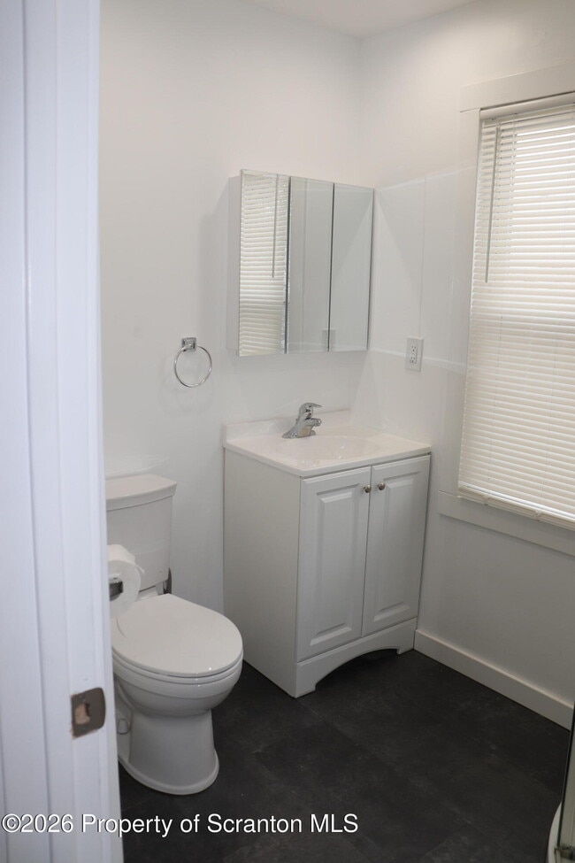 Building Photo - 710 W Lackawanna Ave