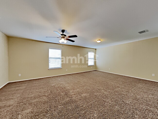 Building Photo - 250 Coopers Hawk