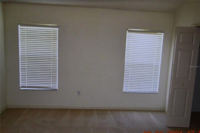 Building Photo - 25820 Crippen Dr