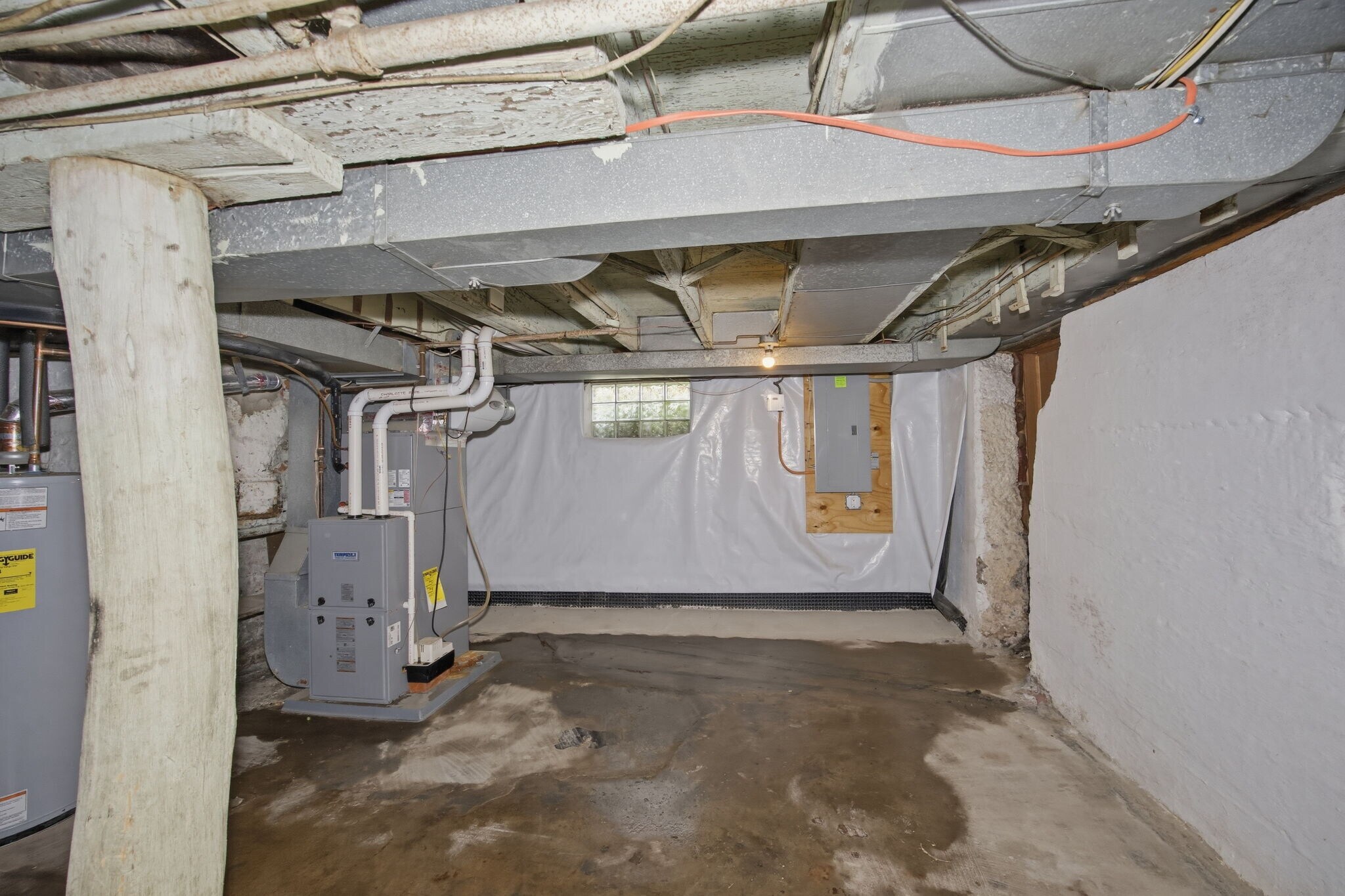 Building Photo - 827 Hinnerman St