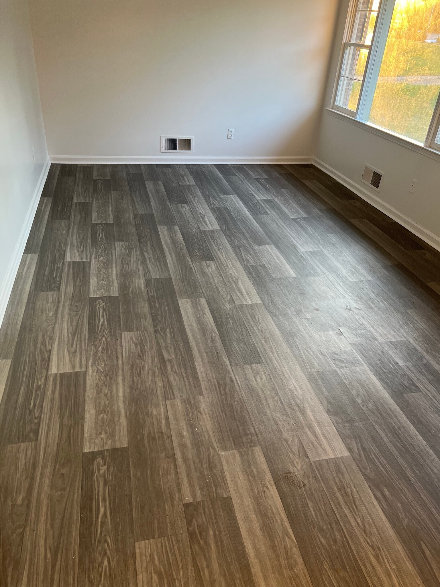 Building Photo - 3150 Sandy Plains Rd