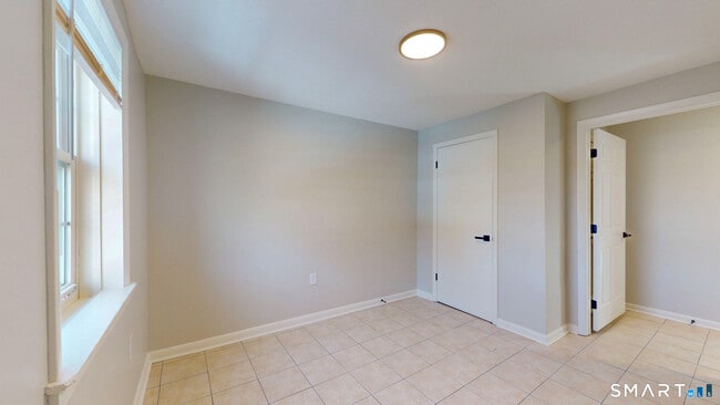 Building Photo - 12 Liberty St