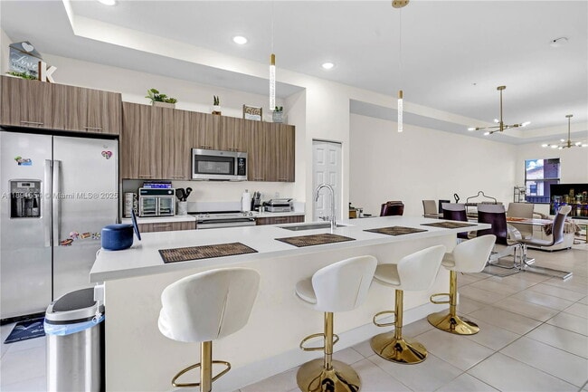 Building Photo - 8046 NW 104th Ave