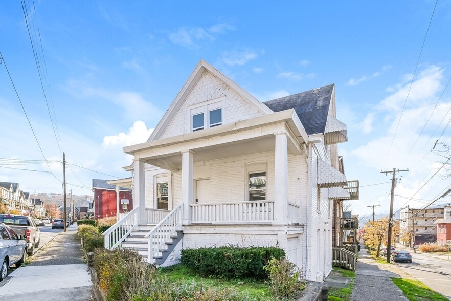 Building Photo - 501 4th St