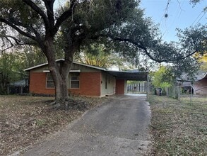 Building Photo - 4502 Banbury Bend