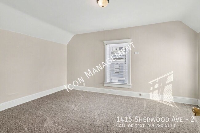 Building Photo - 1415 Sherwood Ave