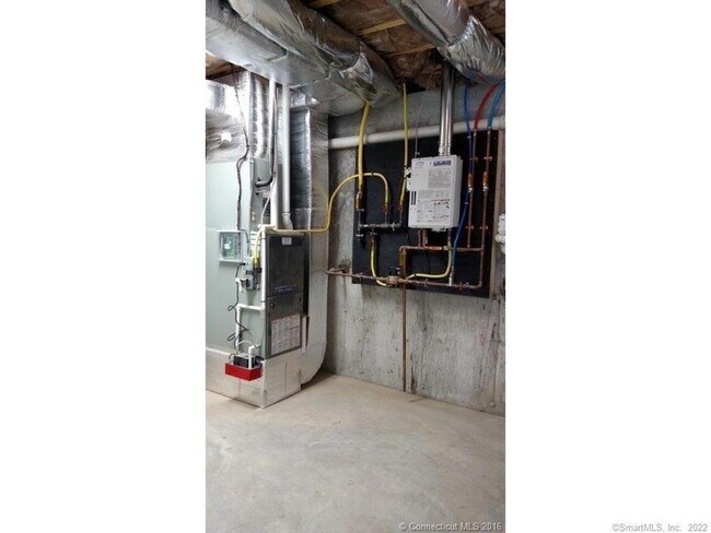 Building Photo - 1 Hamilton St